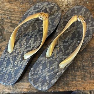 Micheal kors sandals